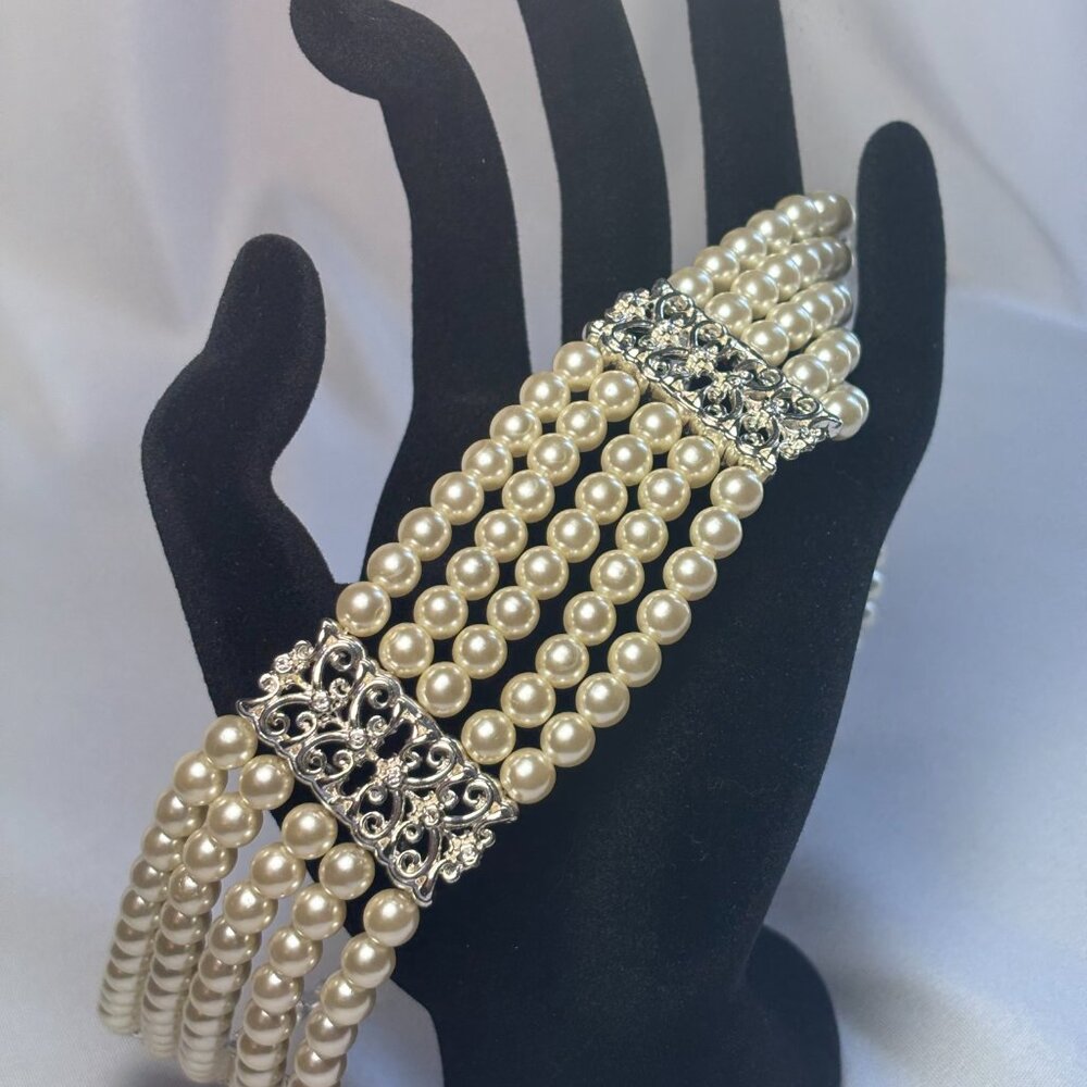 Avon Vintage Faux Pearl and Silver Adjustable Choker- 16 inches